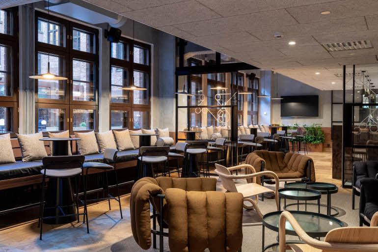 Bar im Scandic Helsinki Hub
