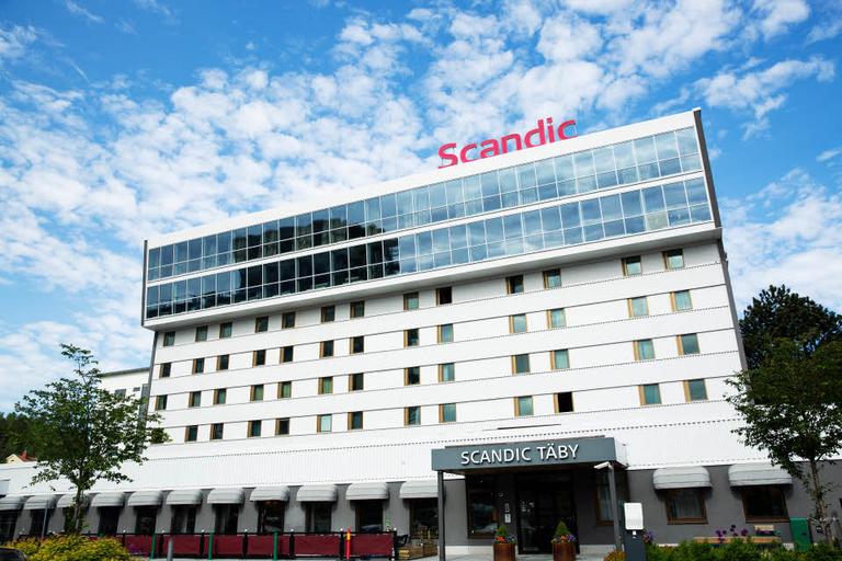 Fasad hotell Scandic Täby