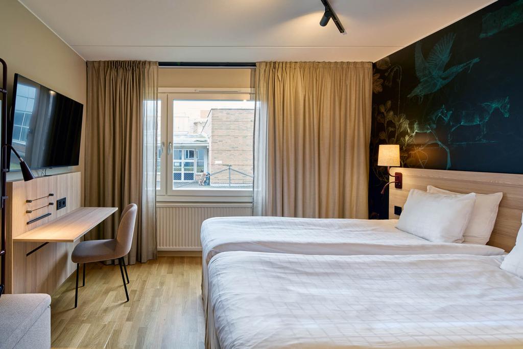 standard room at scandic elmia