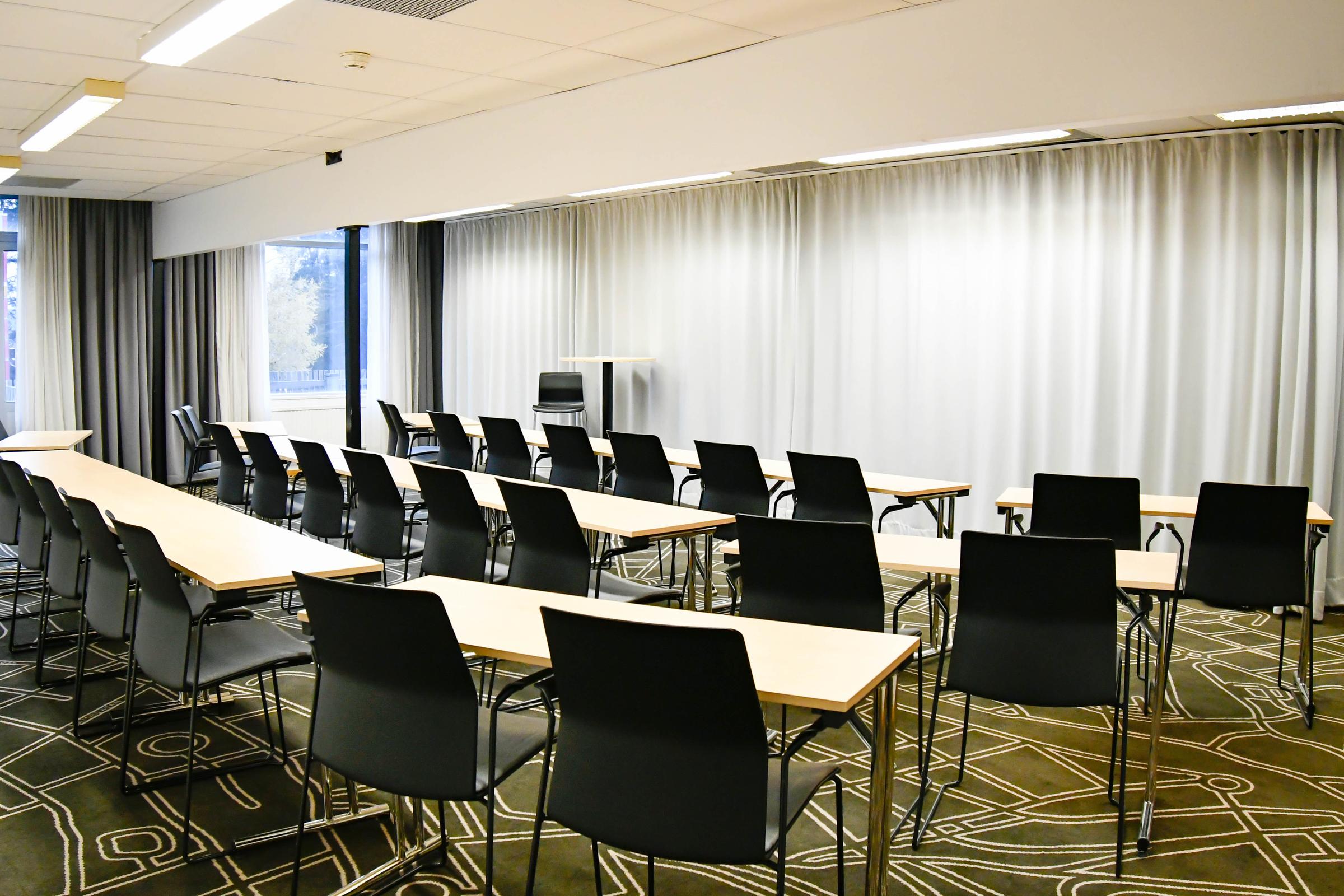 meeting room storsjo 1 at scandic ostersund syd