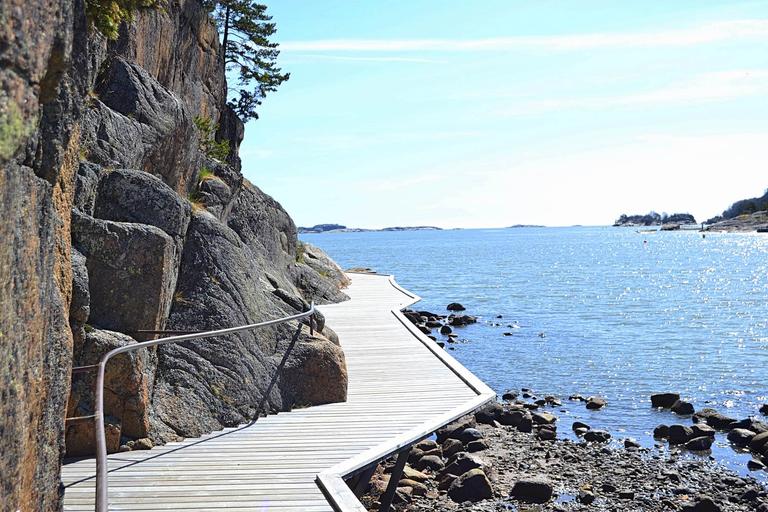 Sandefjord_Path_Water
