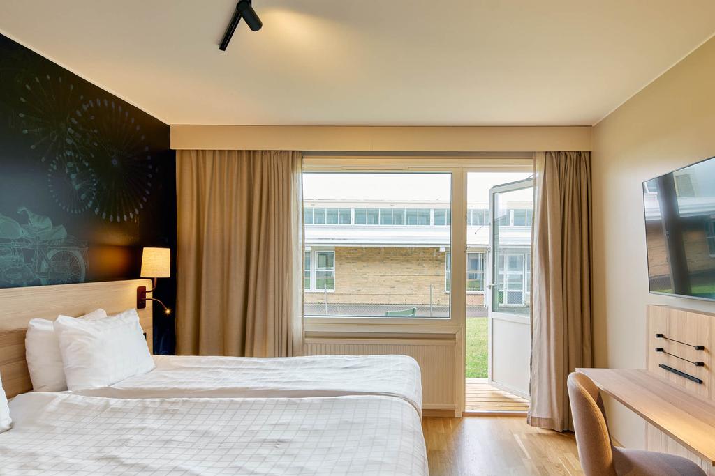 standard room at scandic elmia
