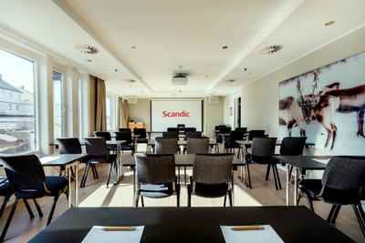 Meeting room 