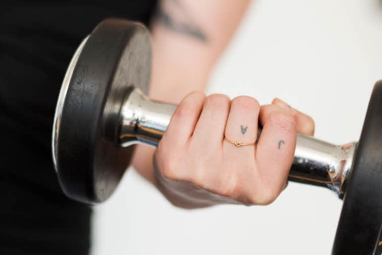 Detail image of dumbbell
