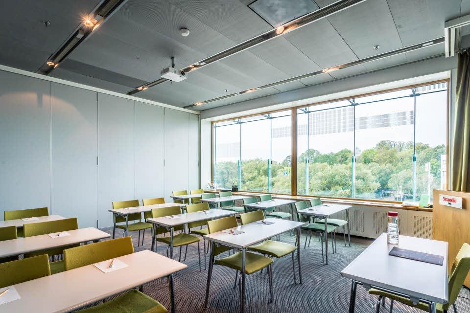 Meeting room 