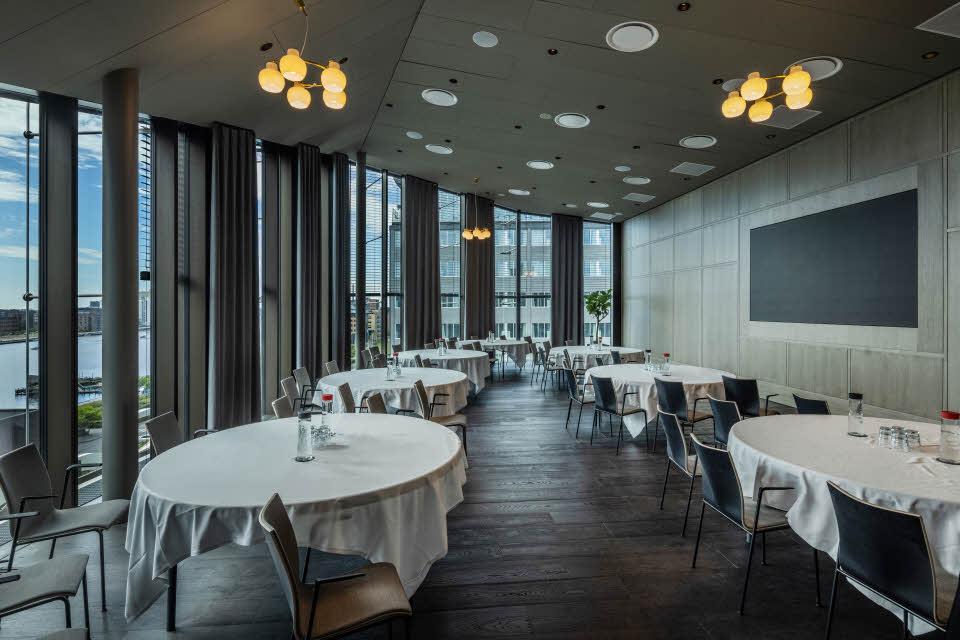 meeting room cabaret at scandic spectrum in copenhagen