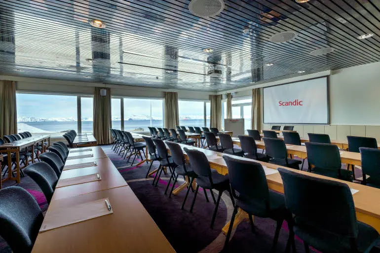 Meeting room 