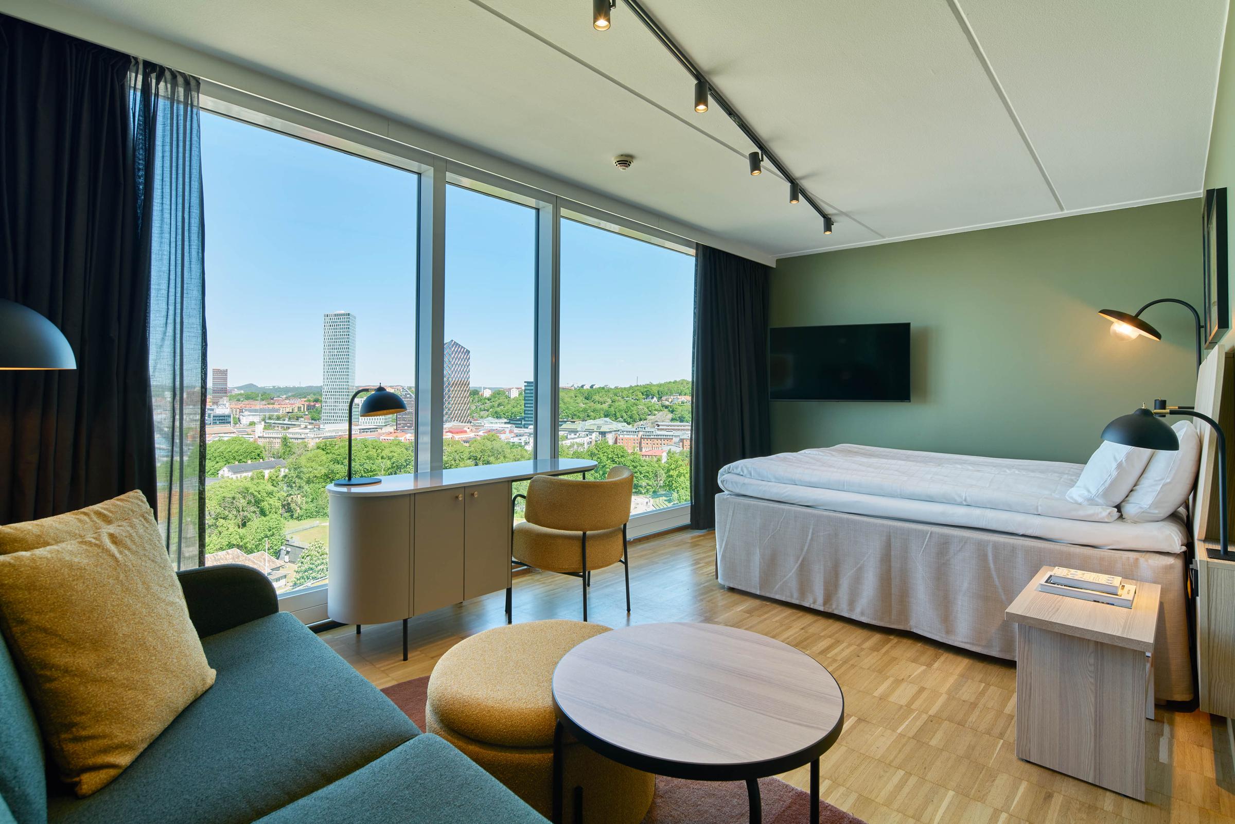 superior room at scandic opalen in gothemburg