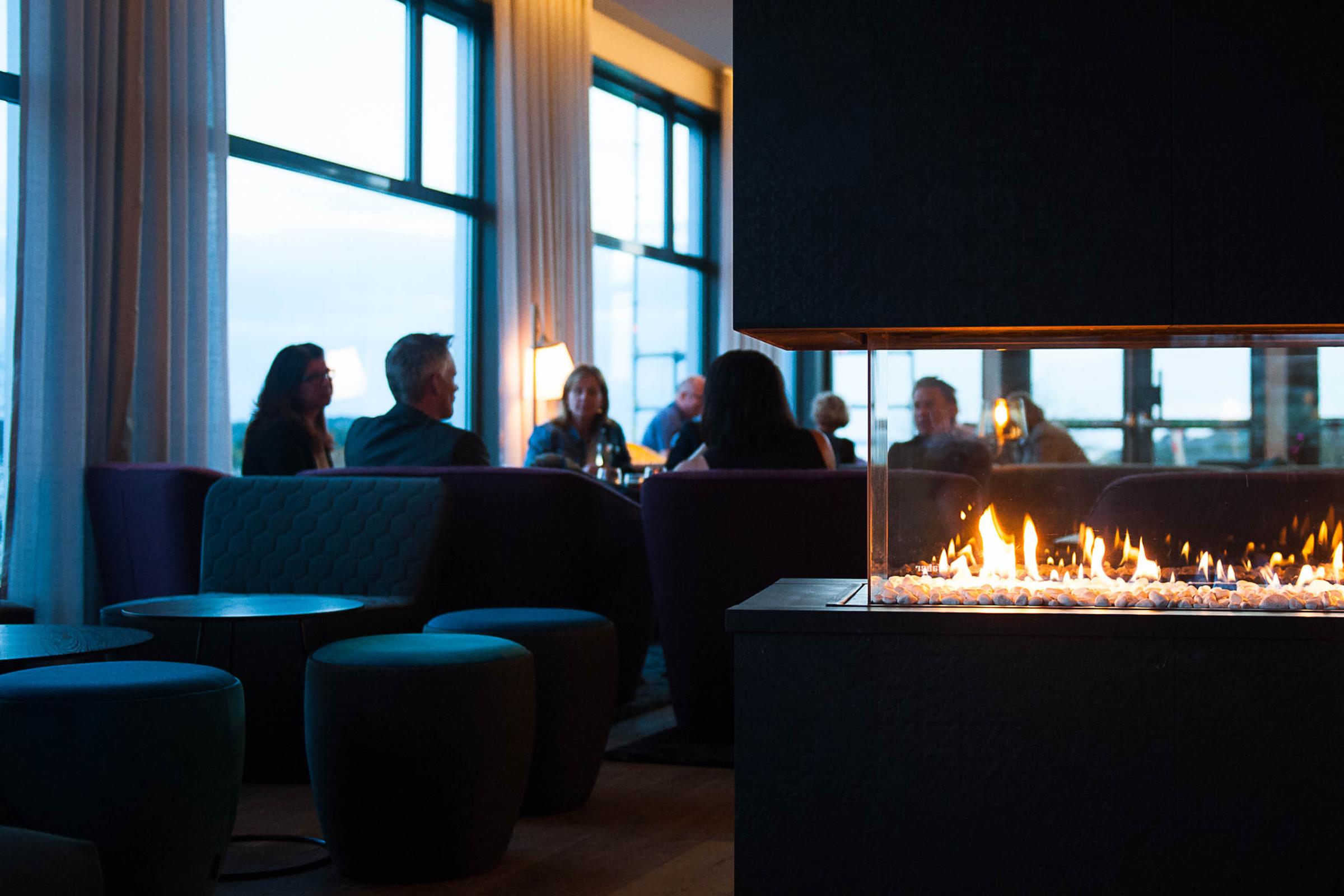 Lounge eldstad hotell Scandic Laholmen Strömstad
