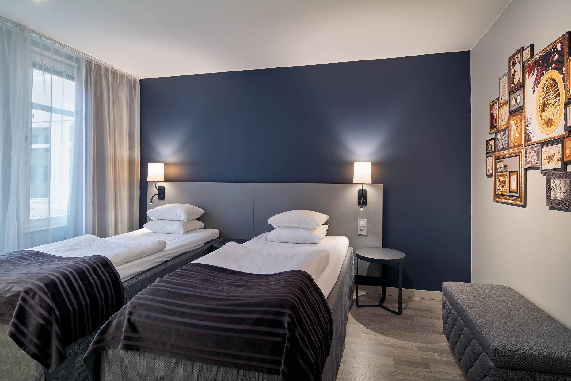 family room at scandic star sollentuna