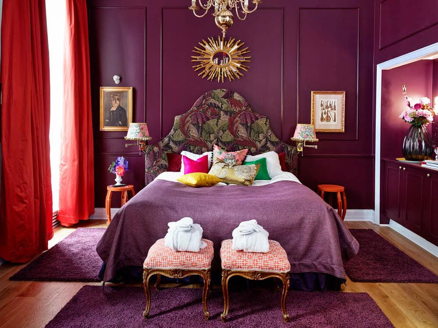 Bed in Mikado suite