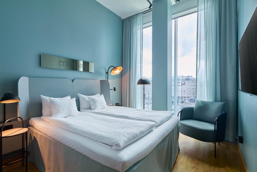 bed in standard room at scandic göteborg central