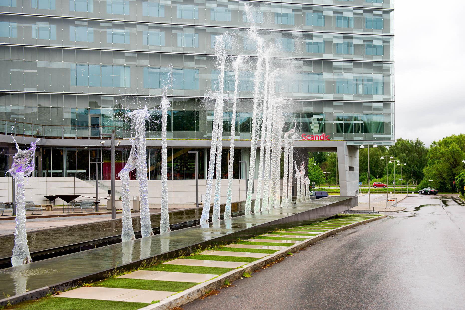 Scandic Talk, facade