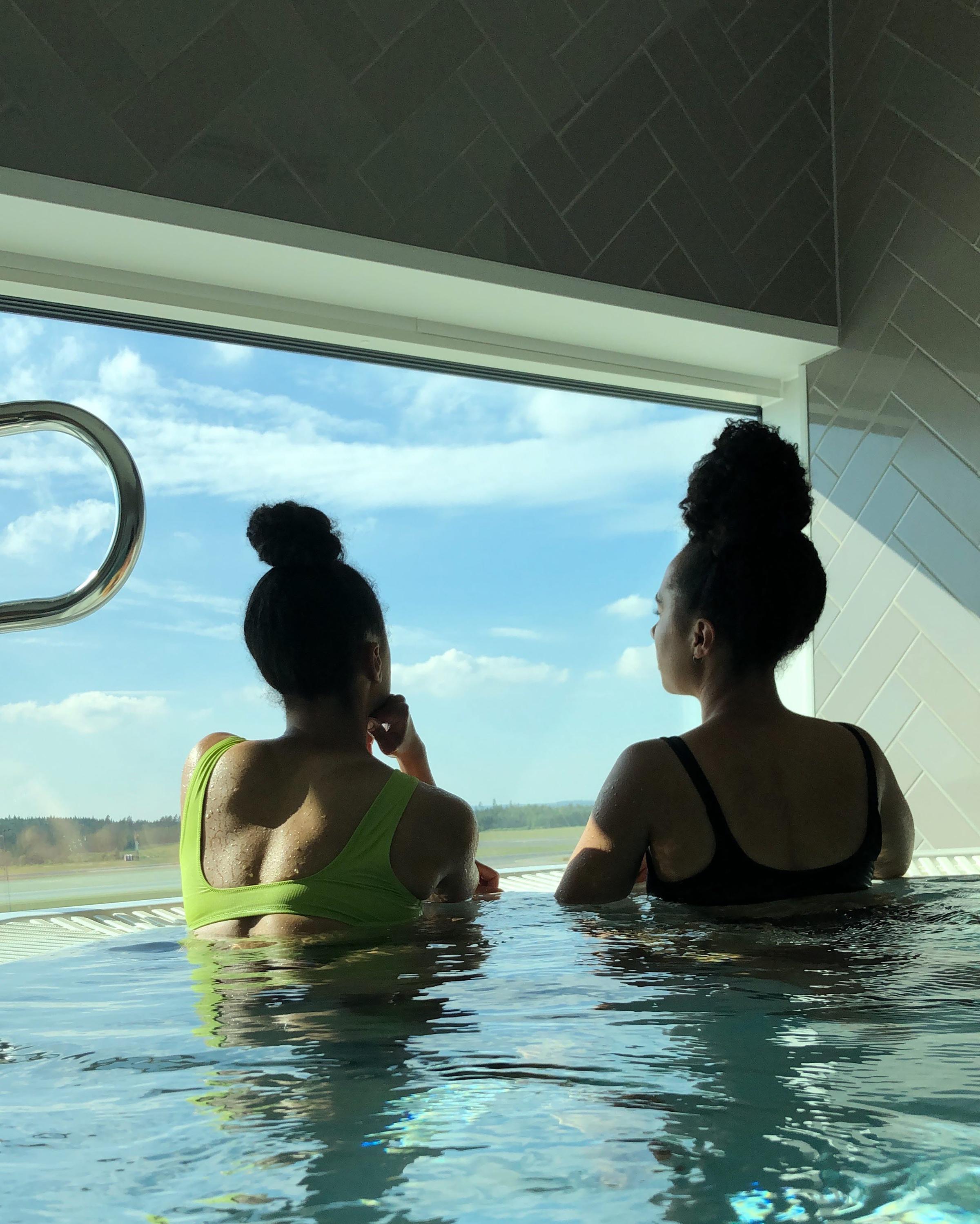 women in the pool 