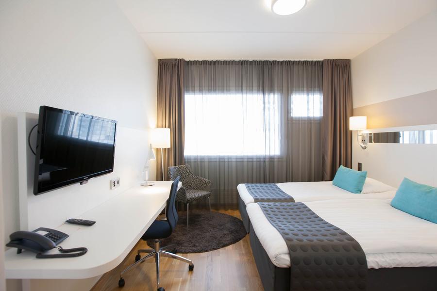 standard room scandic pori hotel finland