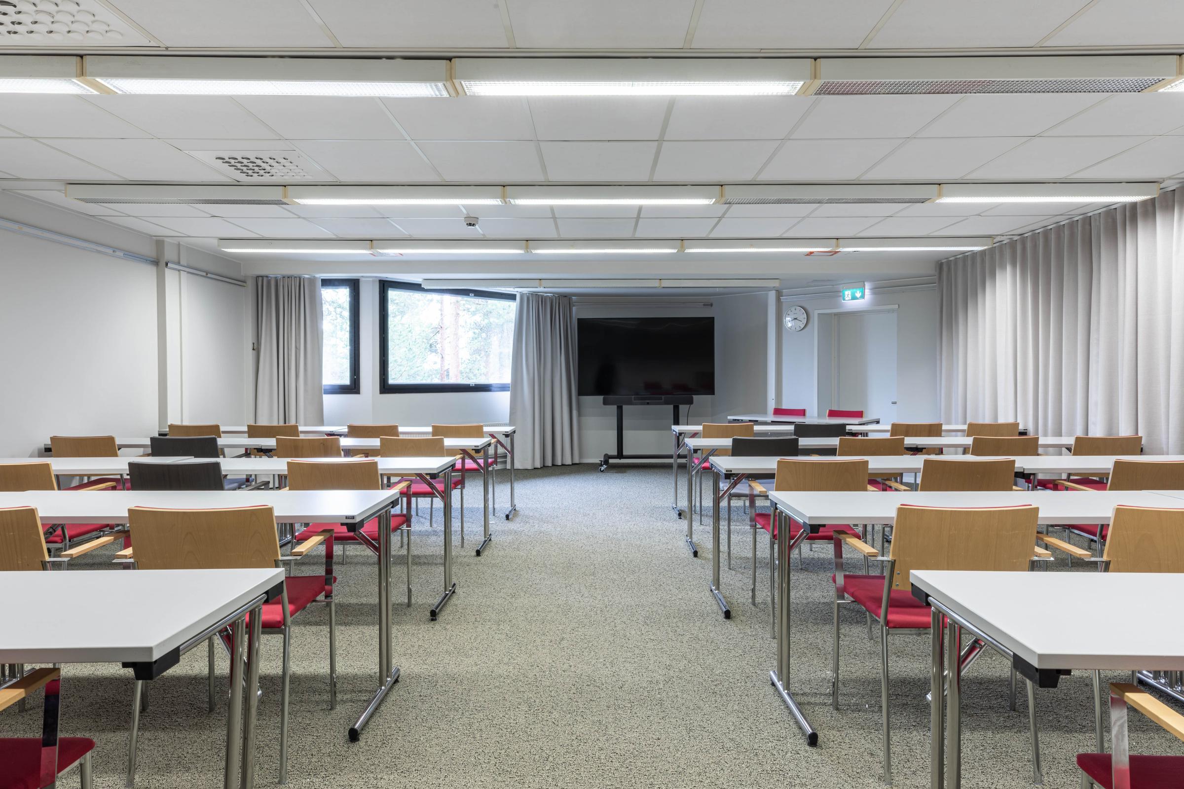 meeting room Tyynipyy at scandic laajavuori in jyvaskyla finland