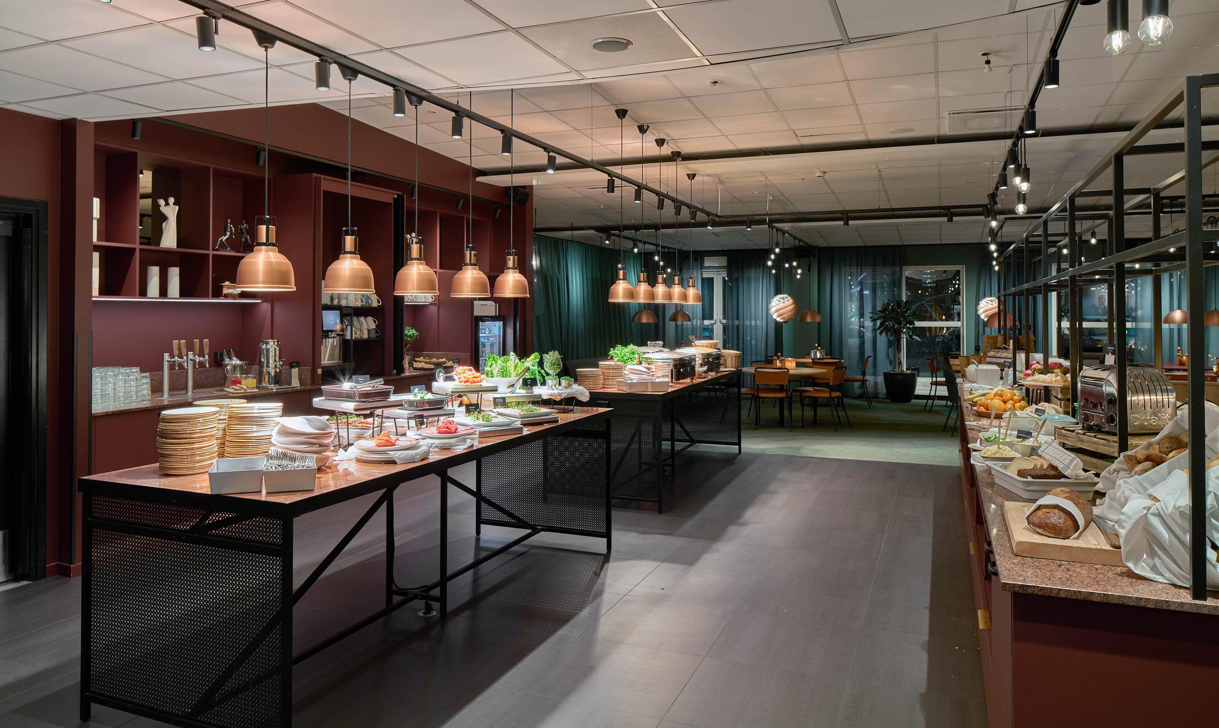 breakfast area at scandic lugnet in falun