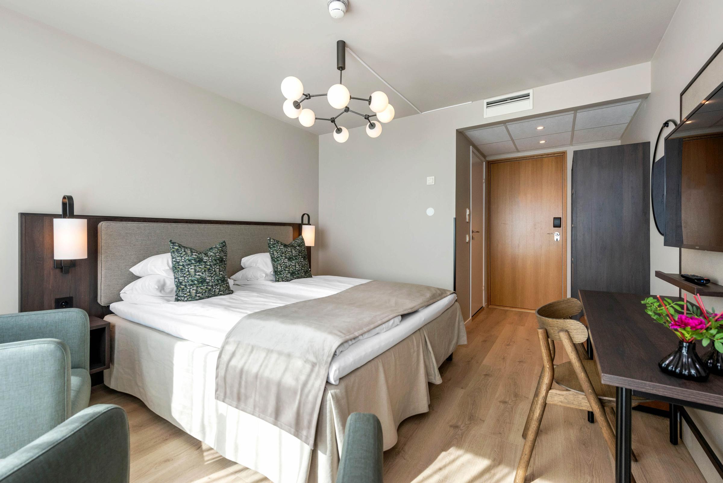 standard room at scandic parken in alesund