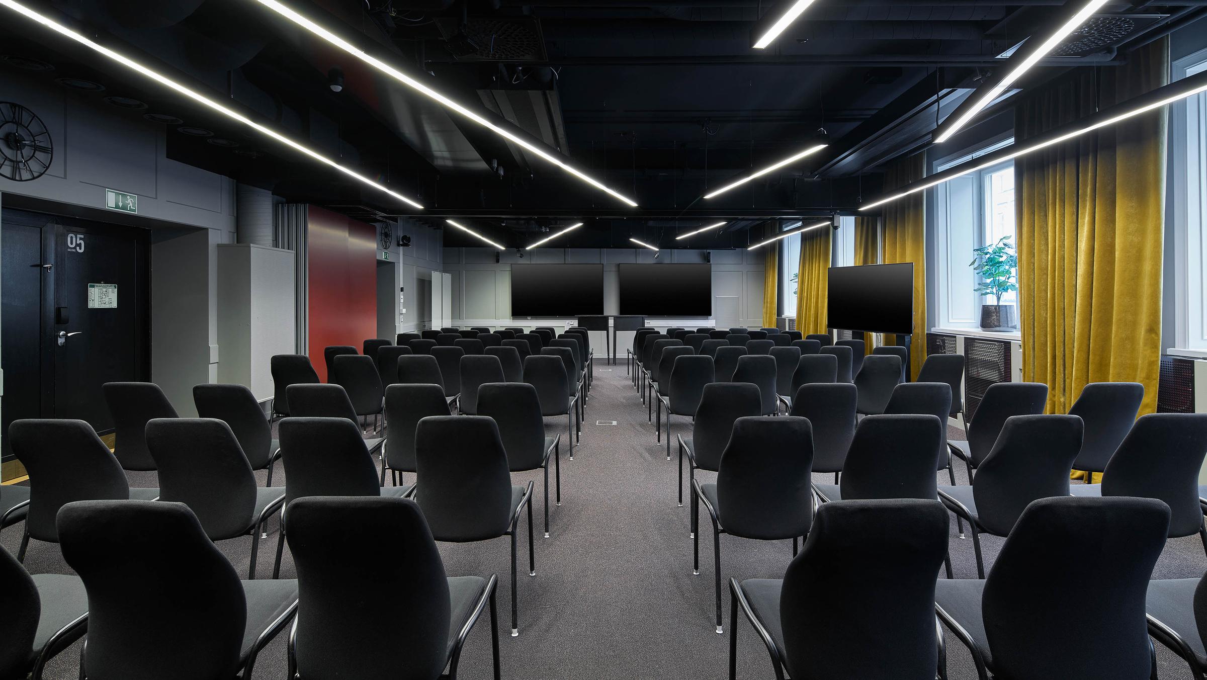 meeting room at scandic grand central in stockholm