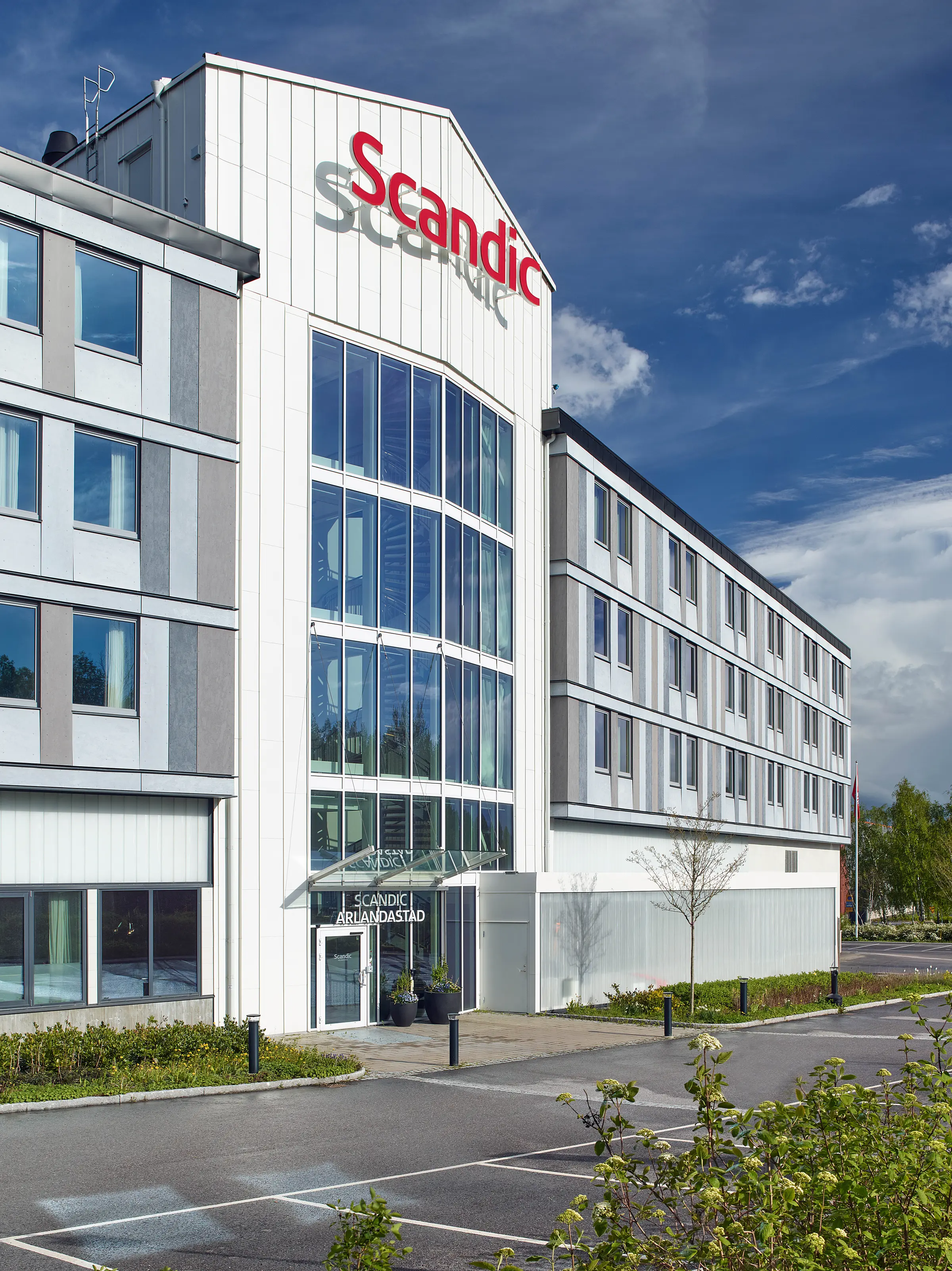 exterior at Scandic Arlandastad