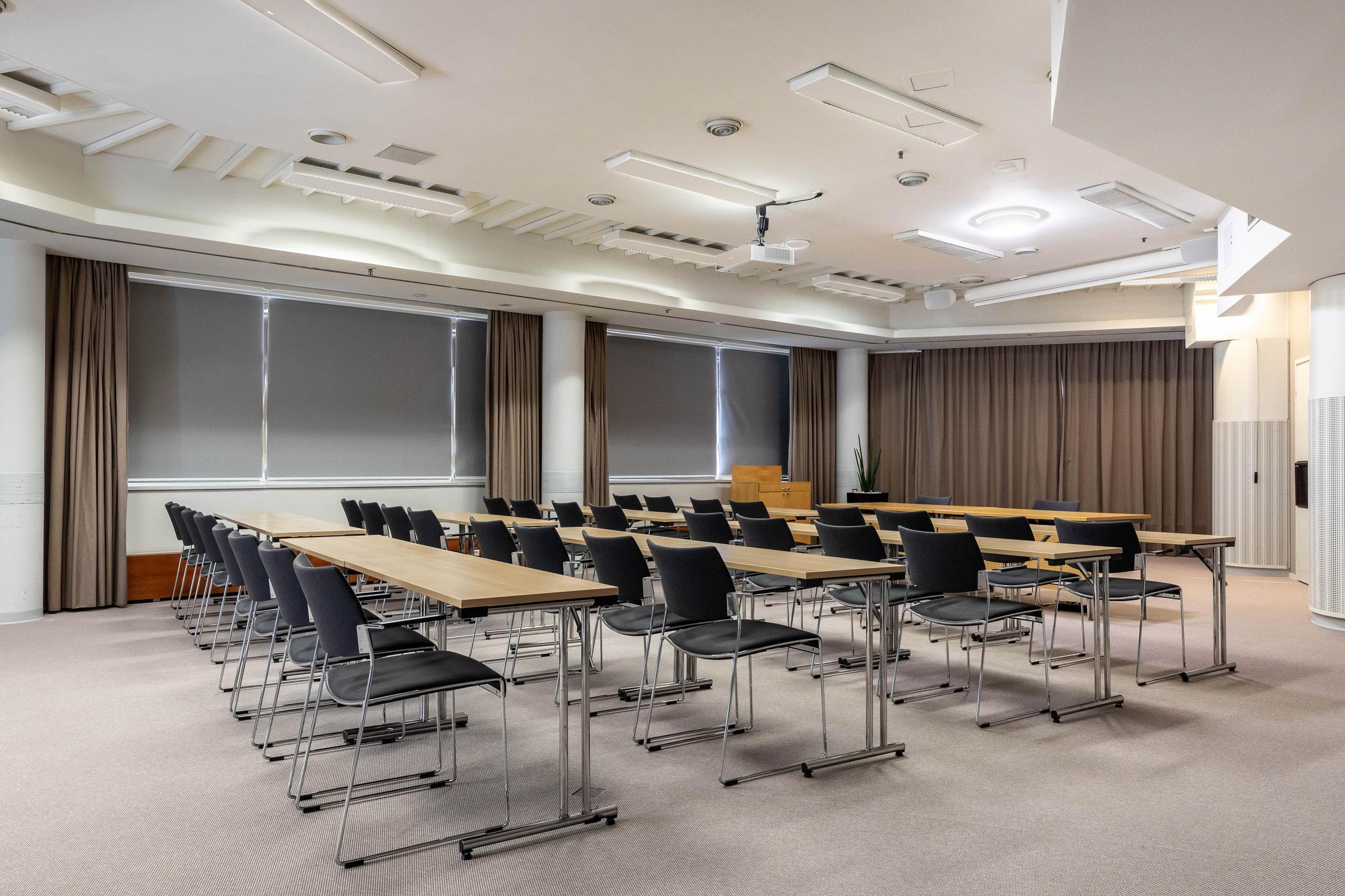 meeting room at scandic aviacongress