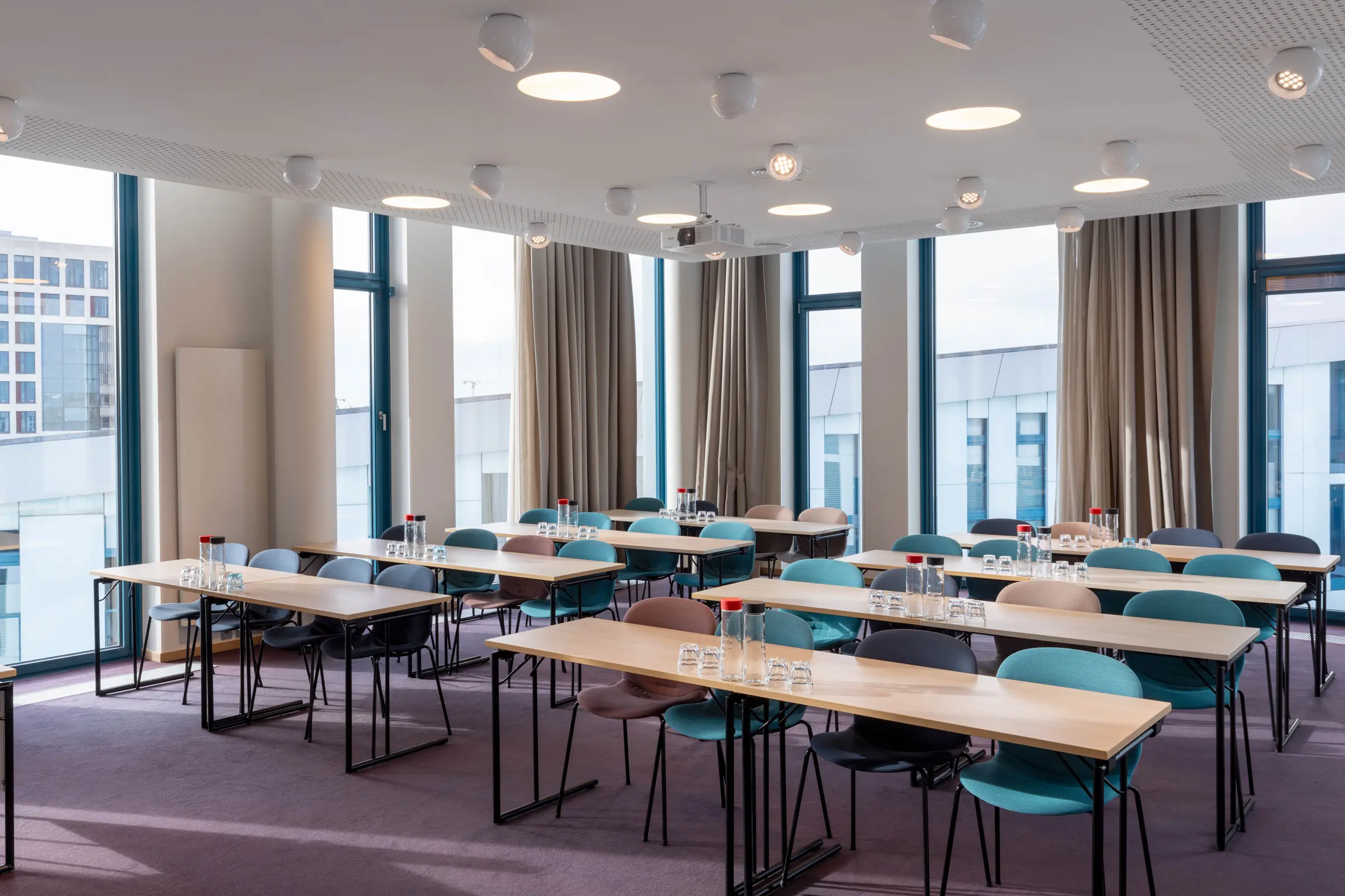 Meeting room Nordsee at Scandic Hamburg Emporio