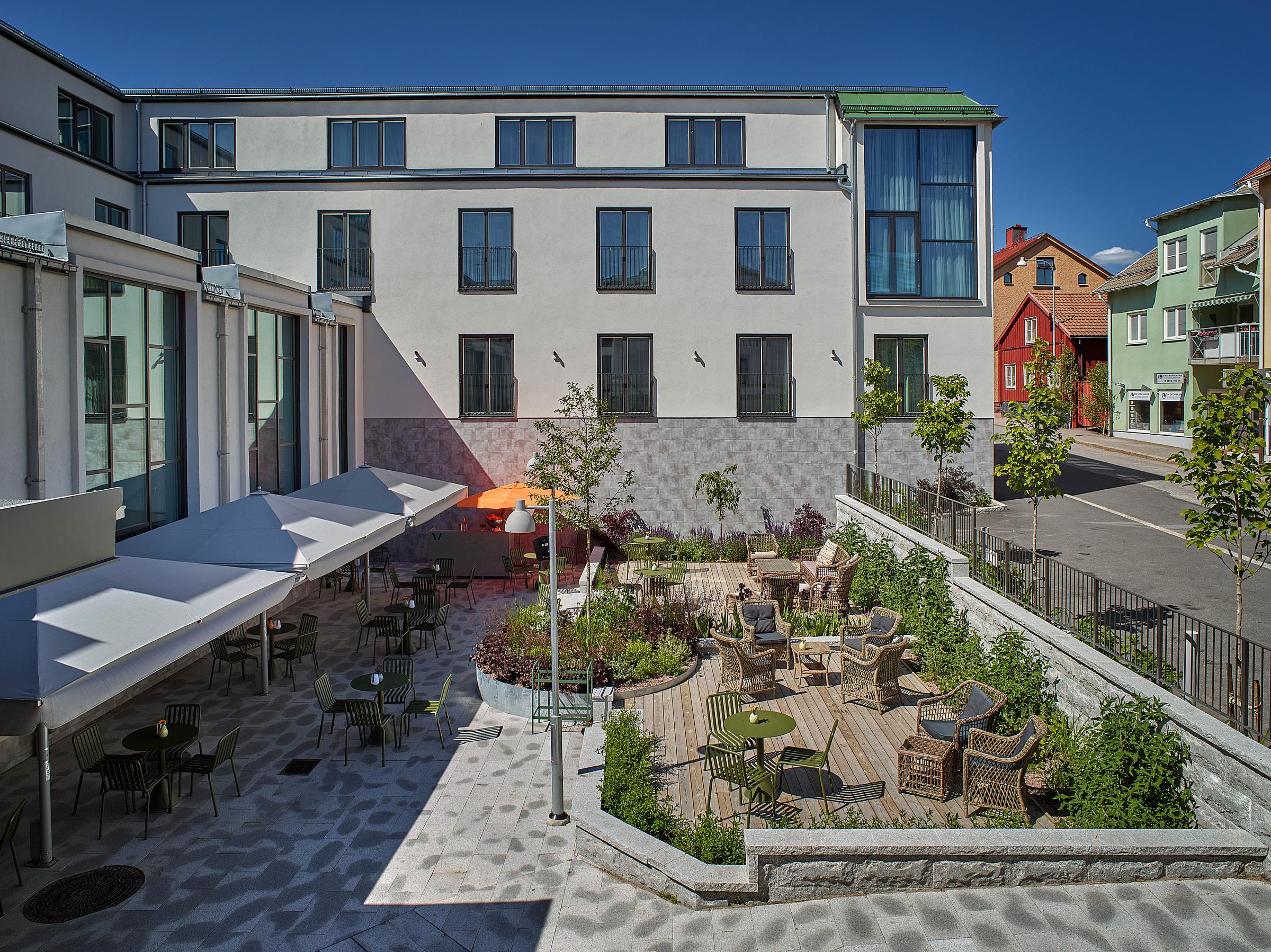 terrace at scandic stora hotellet in nykoping