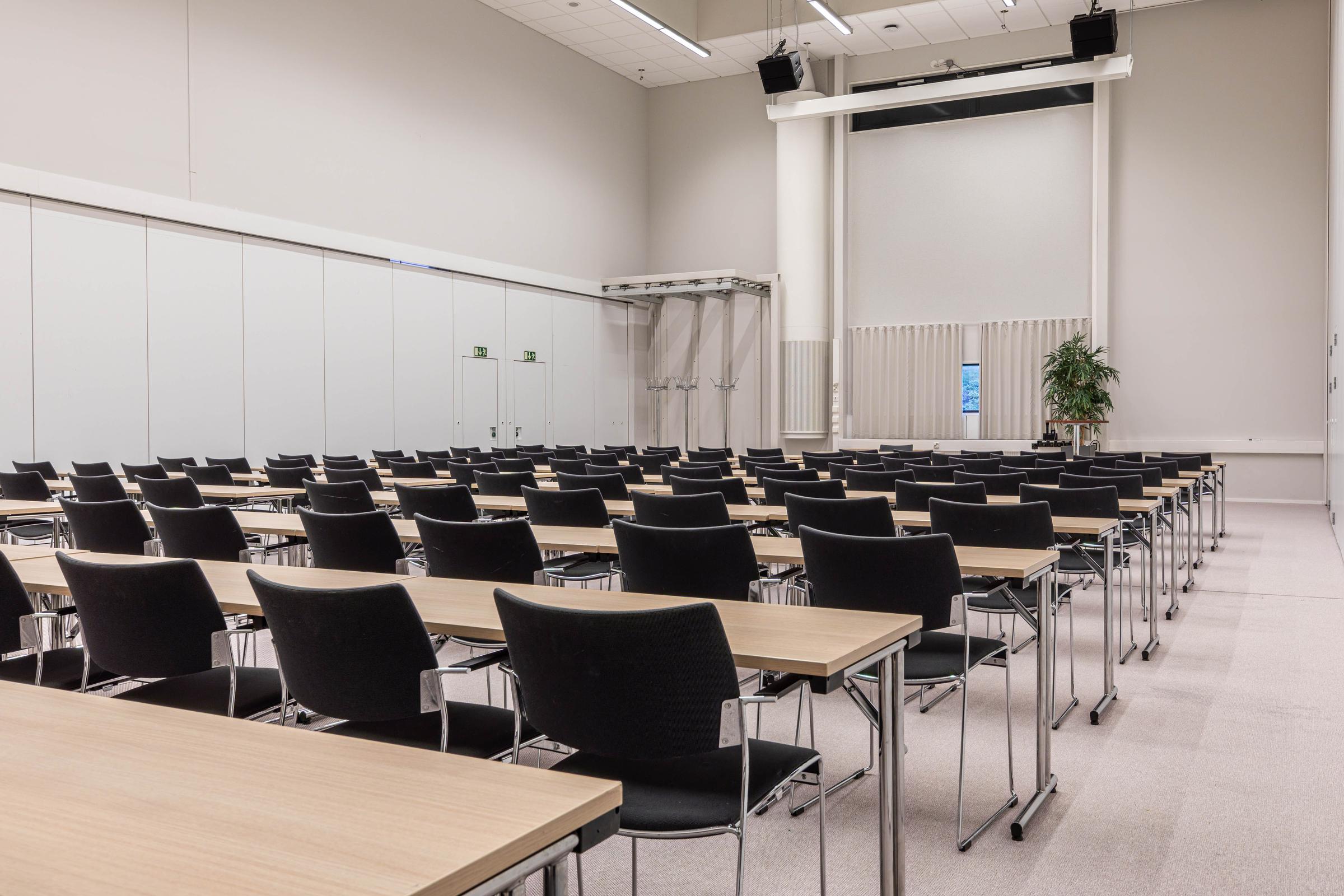 meeting room at scandic helsinki aviacongress