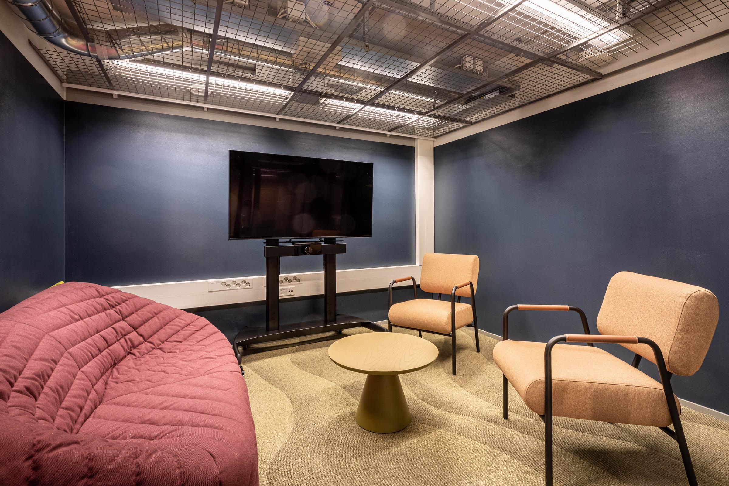 conference room work 2 at scandic helsinki hub