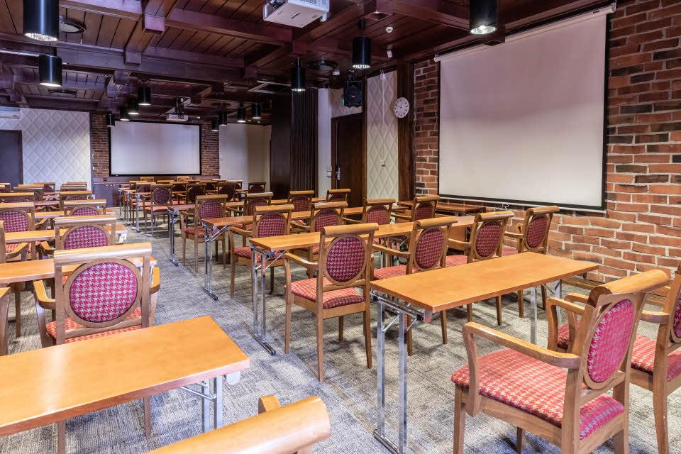 Table and chairs in Meeting room