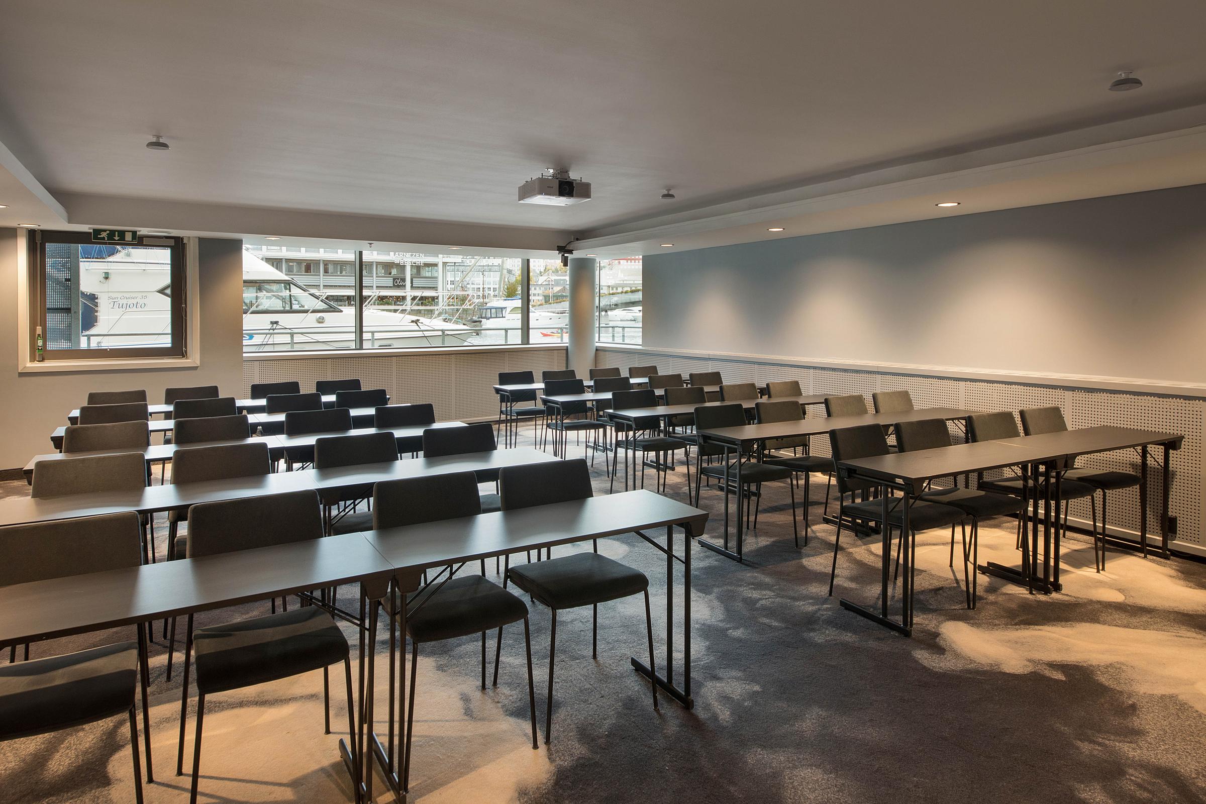 meeting room gamle bybro at scandic nidelven in trondheim