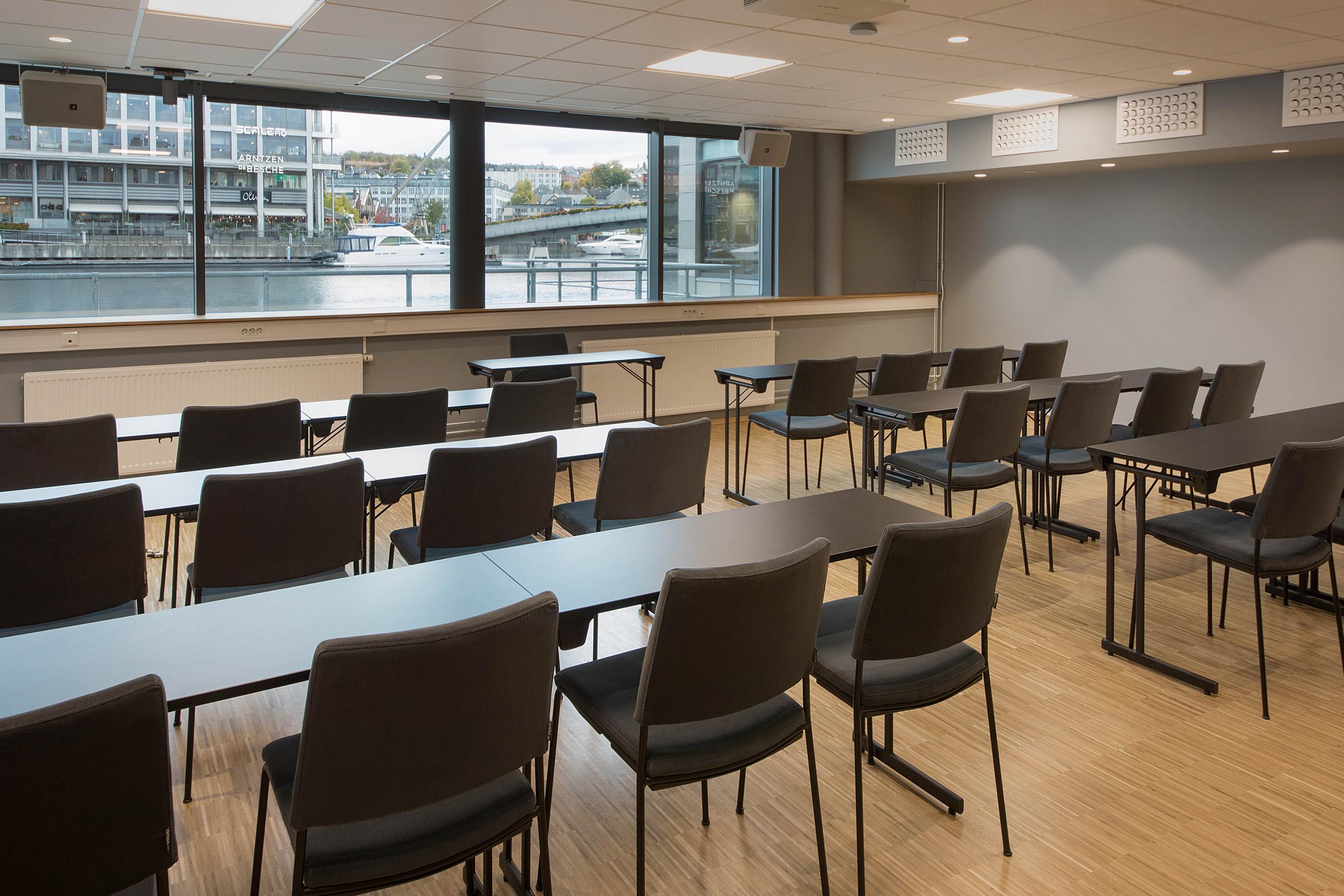 meeting room nardo at scandic nidelven in trondheim