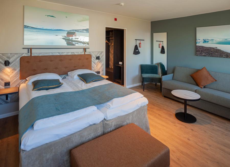 bed and sofabed in family room at scandic harstad