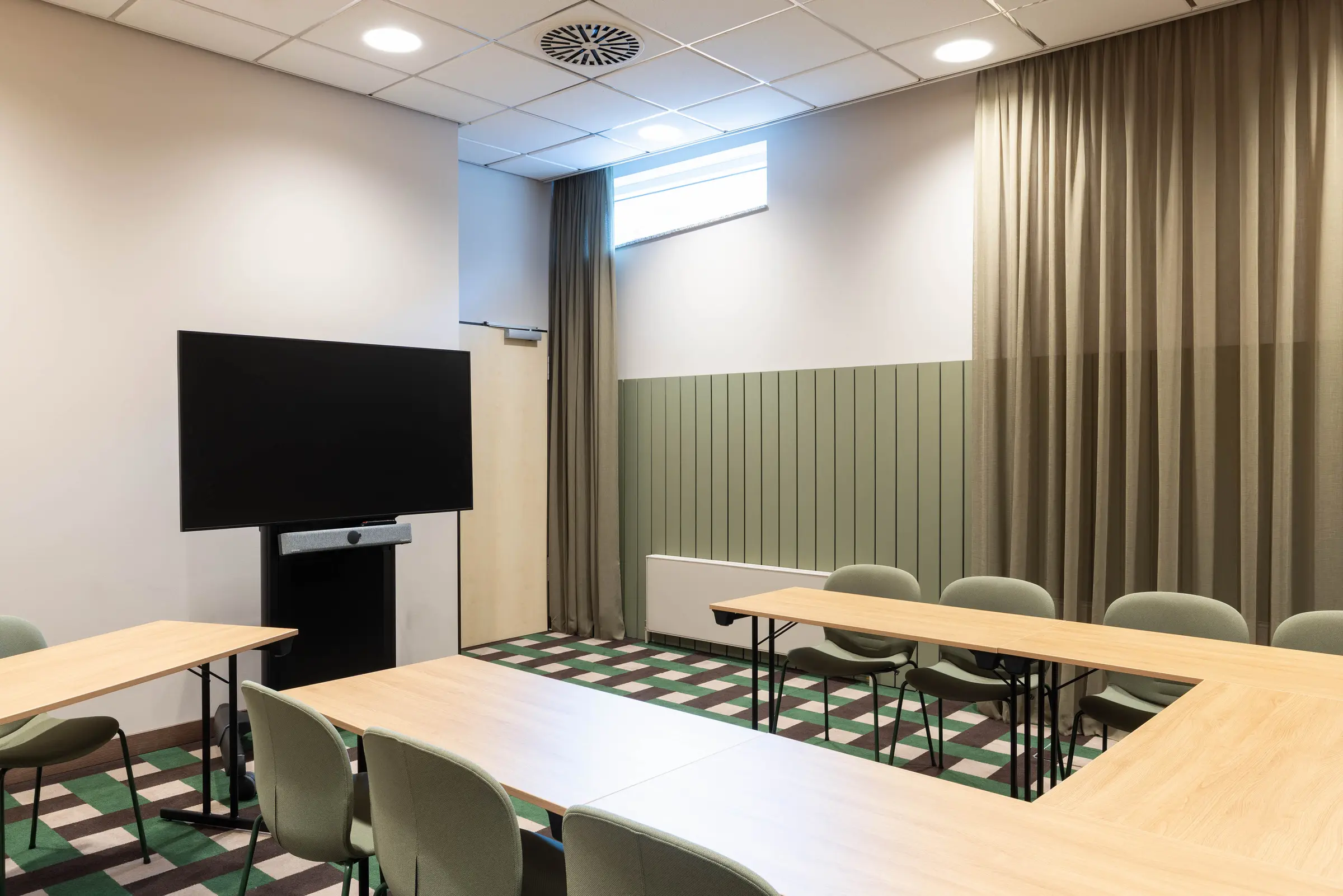 meeting room holsteiner at scandic stuttgart europaviertel in germany