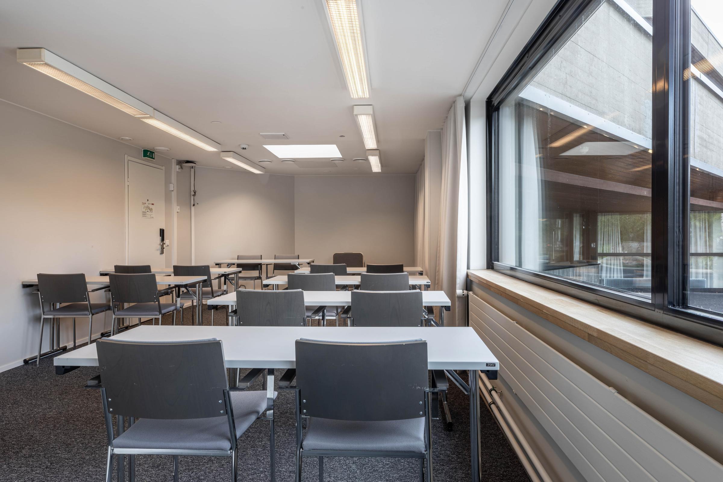 meeting room at scandic laajavuori in jyveskyla
