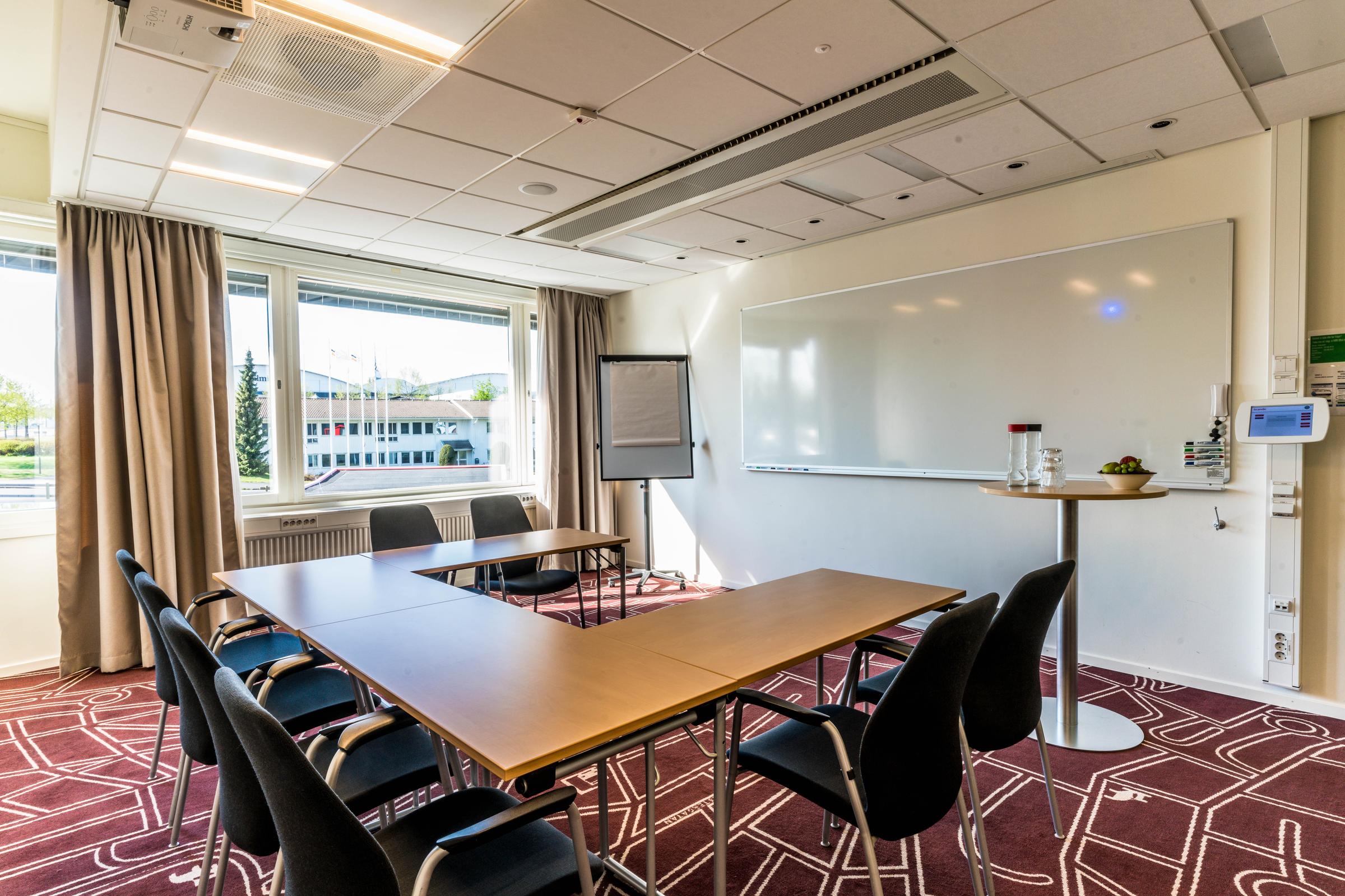 Meeting room Highway