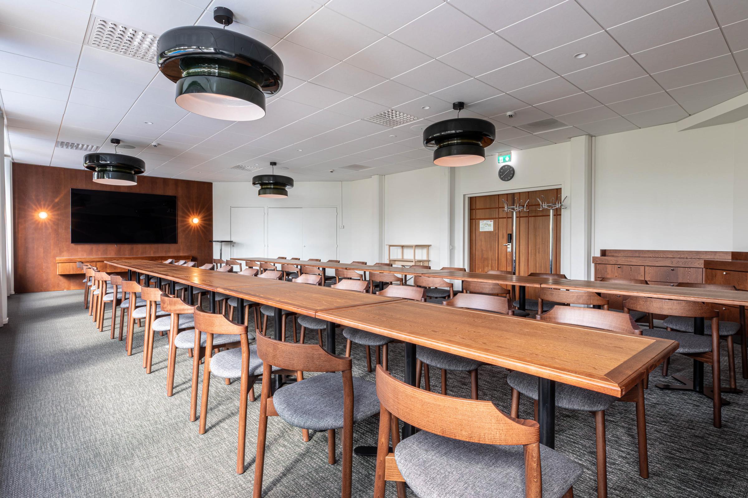 meeting room Rantakotka at scandic laajavuori in jyvaskyla finland