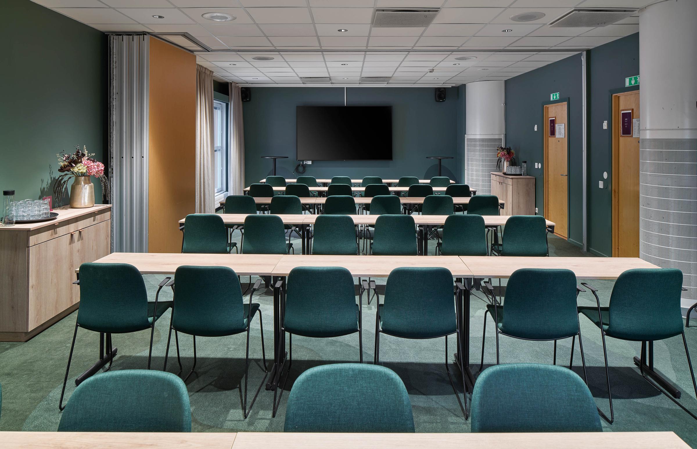 meeting room at scandic lugnet in falun