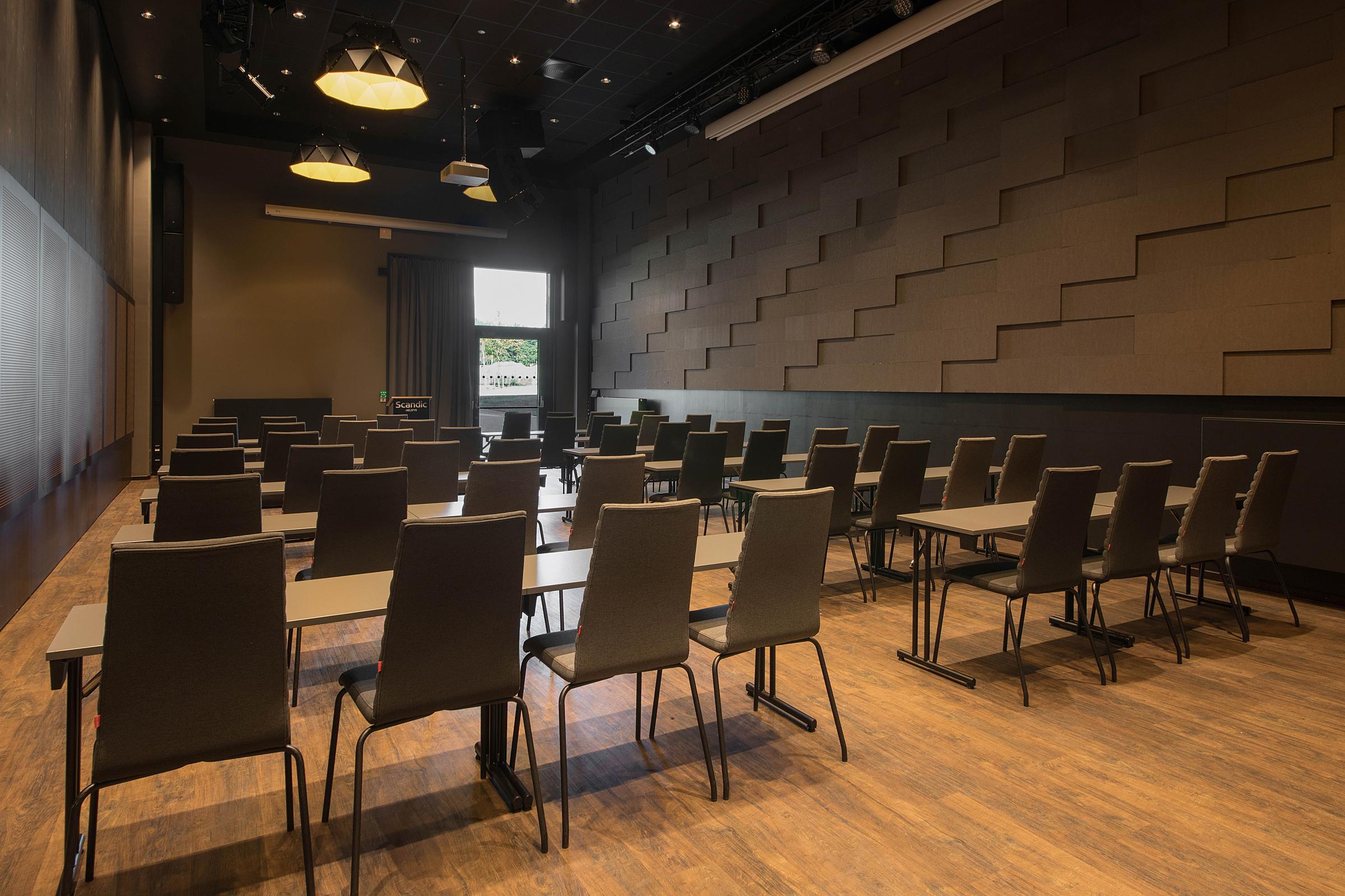 meeting room vallhall at scandic helsfyr in oslo