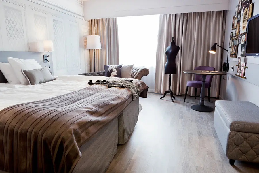 Scandic Rubinen, family room