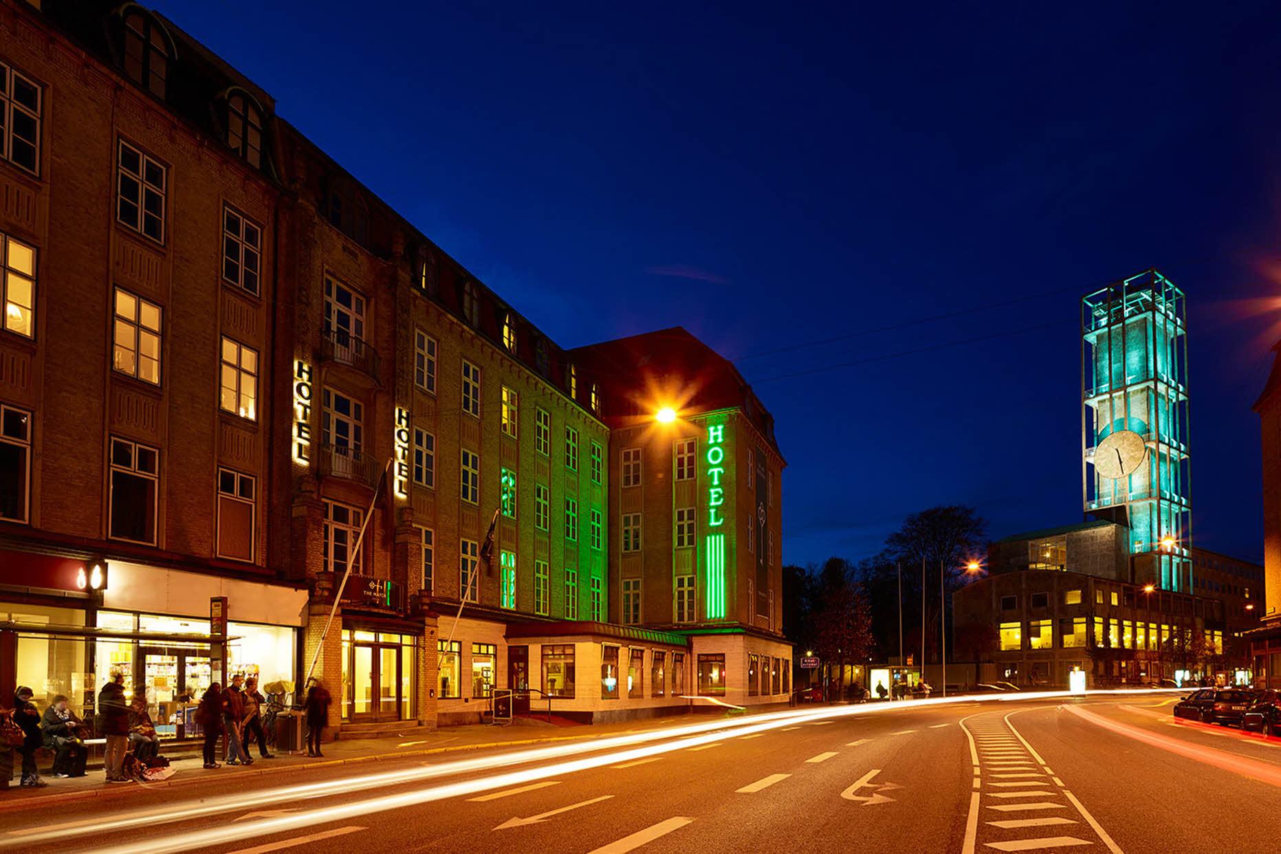 Scandic The Mayor, Facade