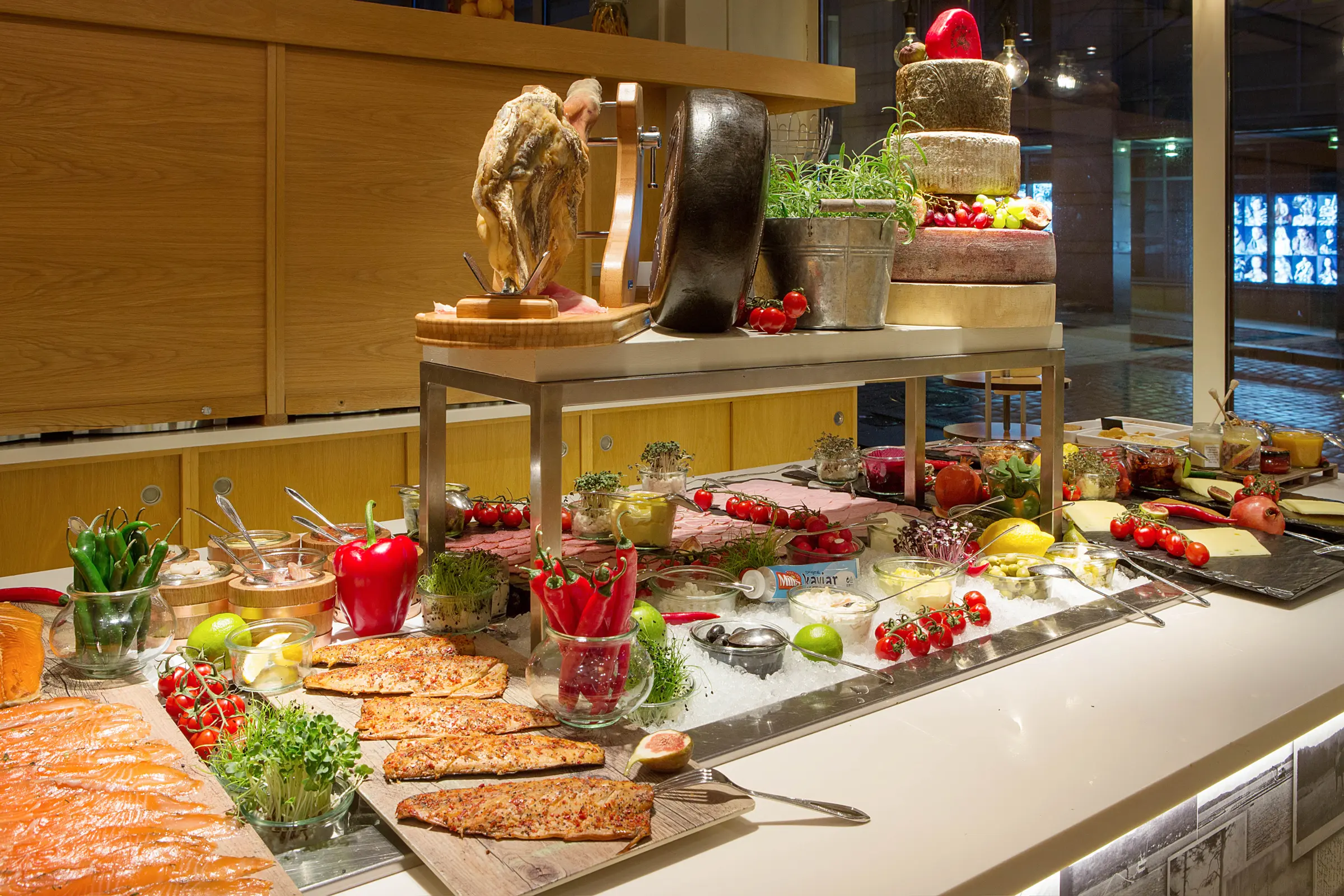 Breakfast buffet