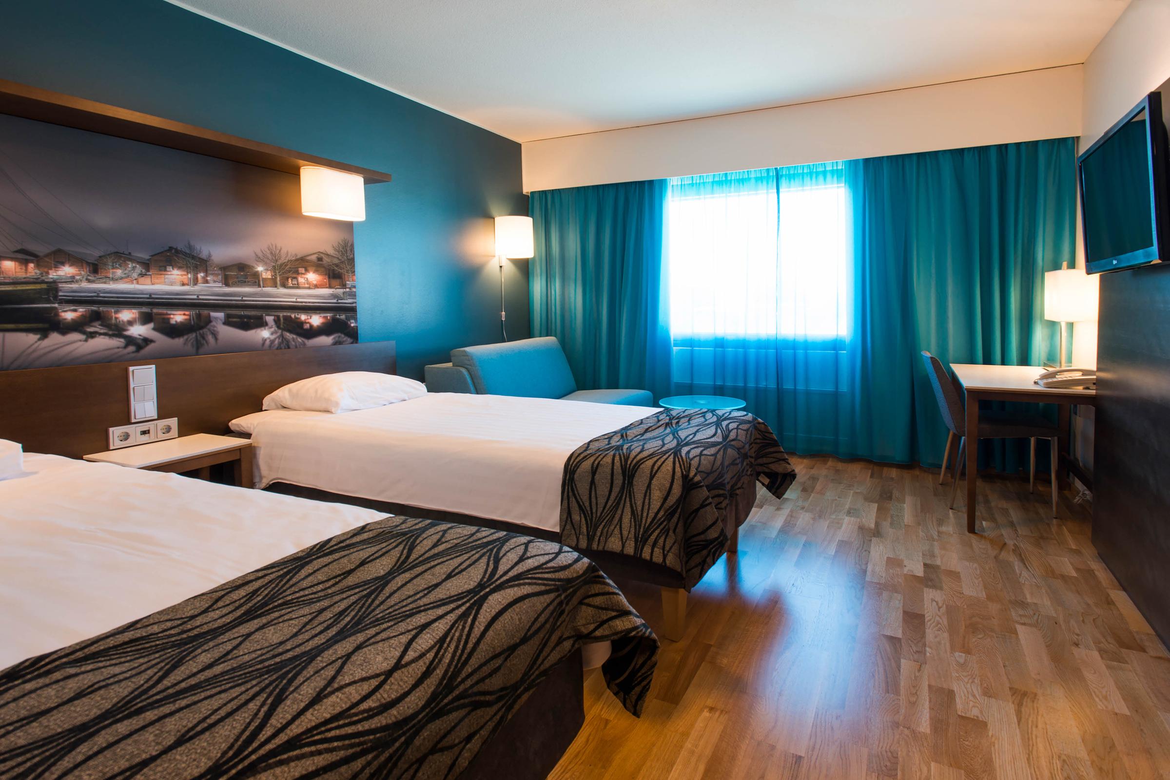 Standard Upper Floors room