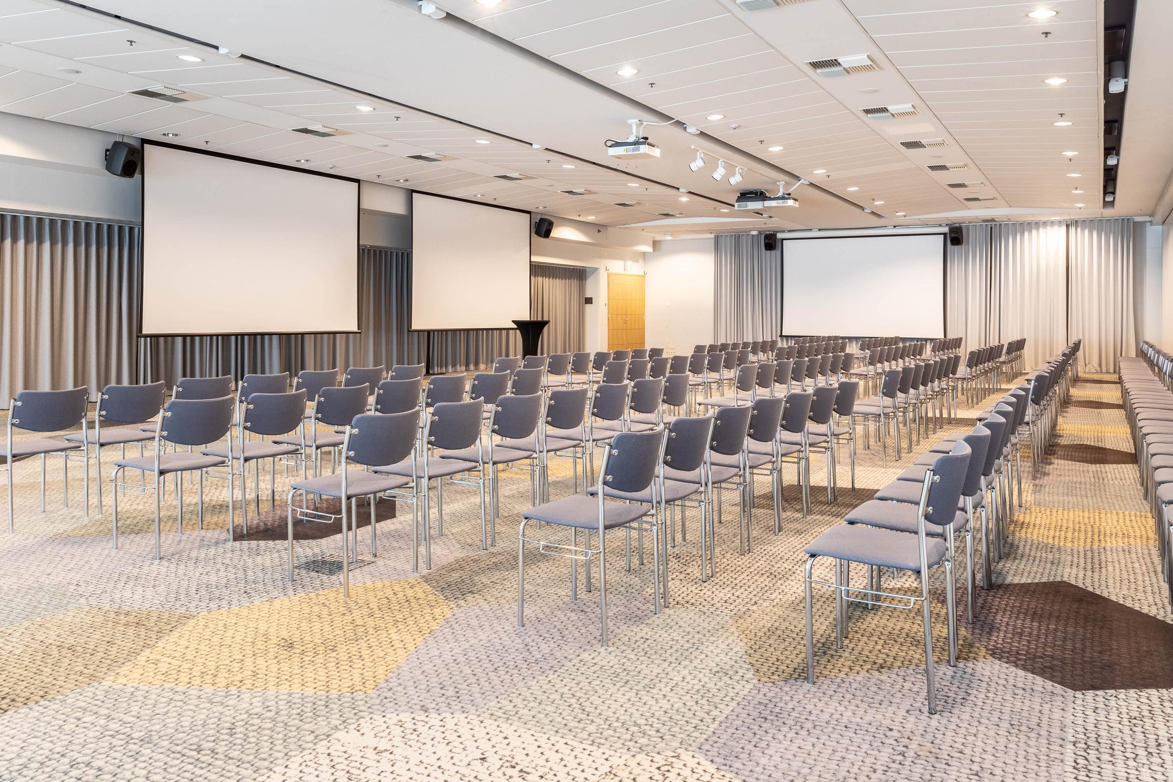 meeting room fennia 1 at grand marina in helsinki