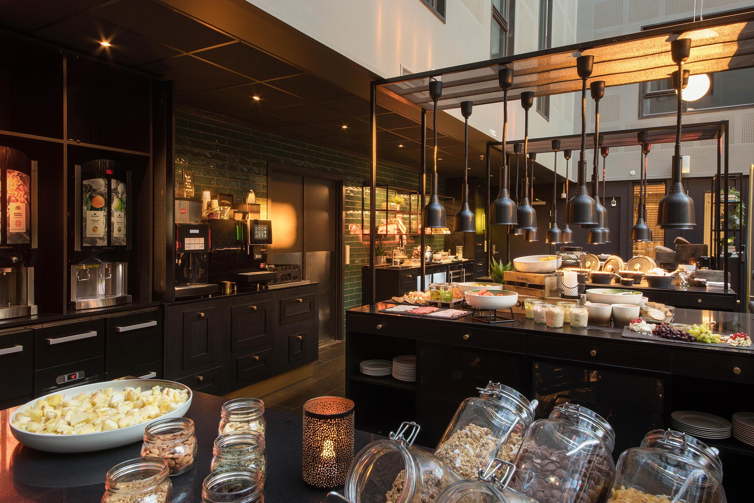 Frokostbuffet scandic solsiden