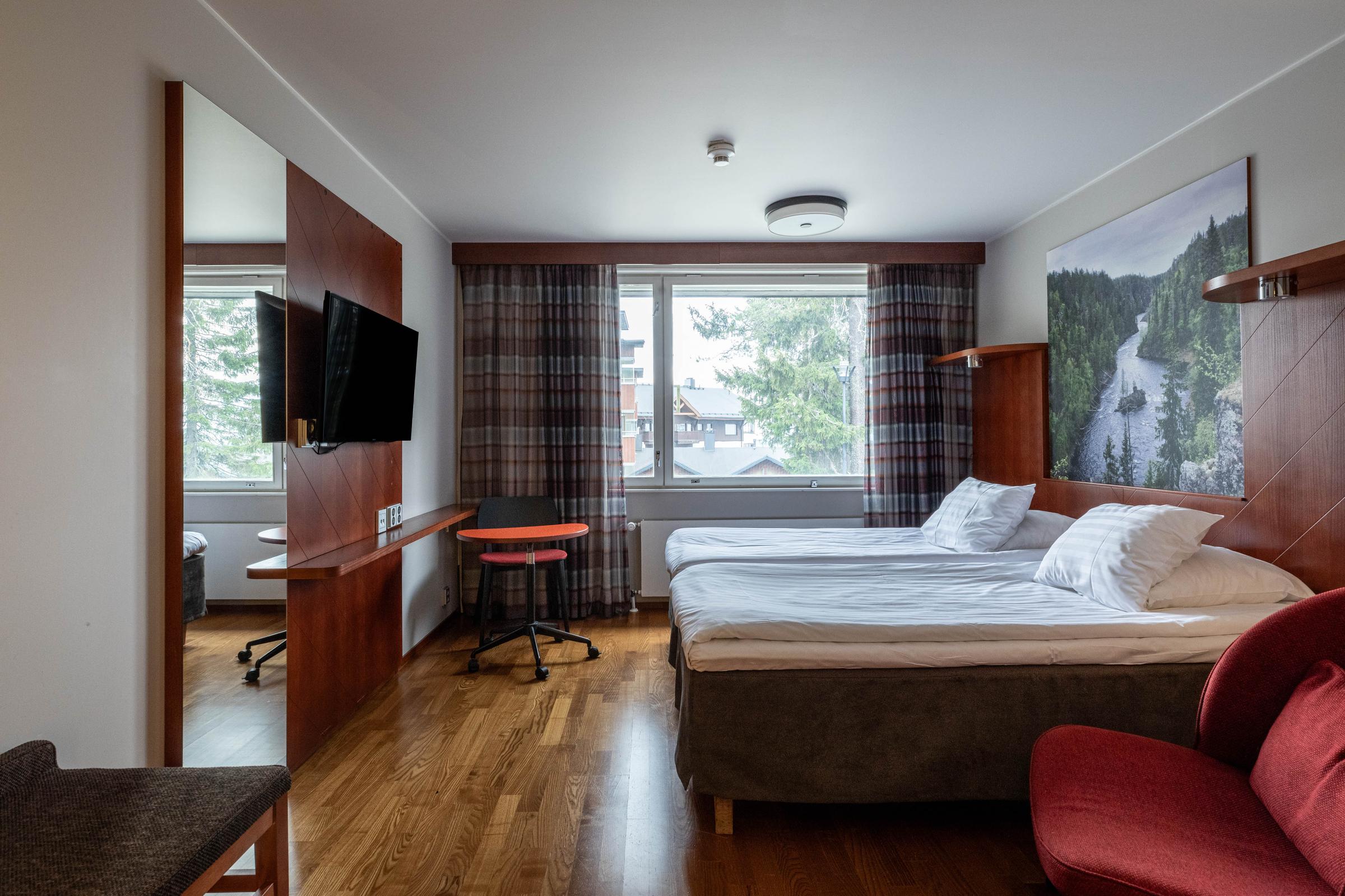standard twin room at scandic rukahovi in rukatunturi finland