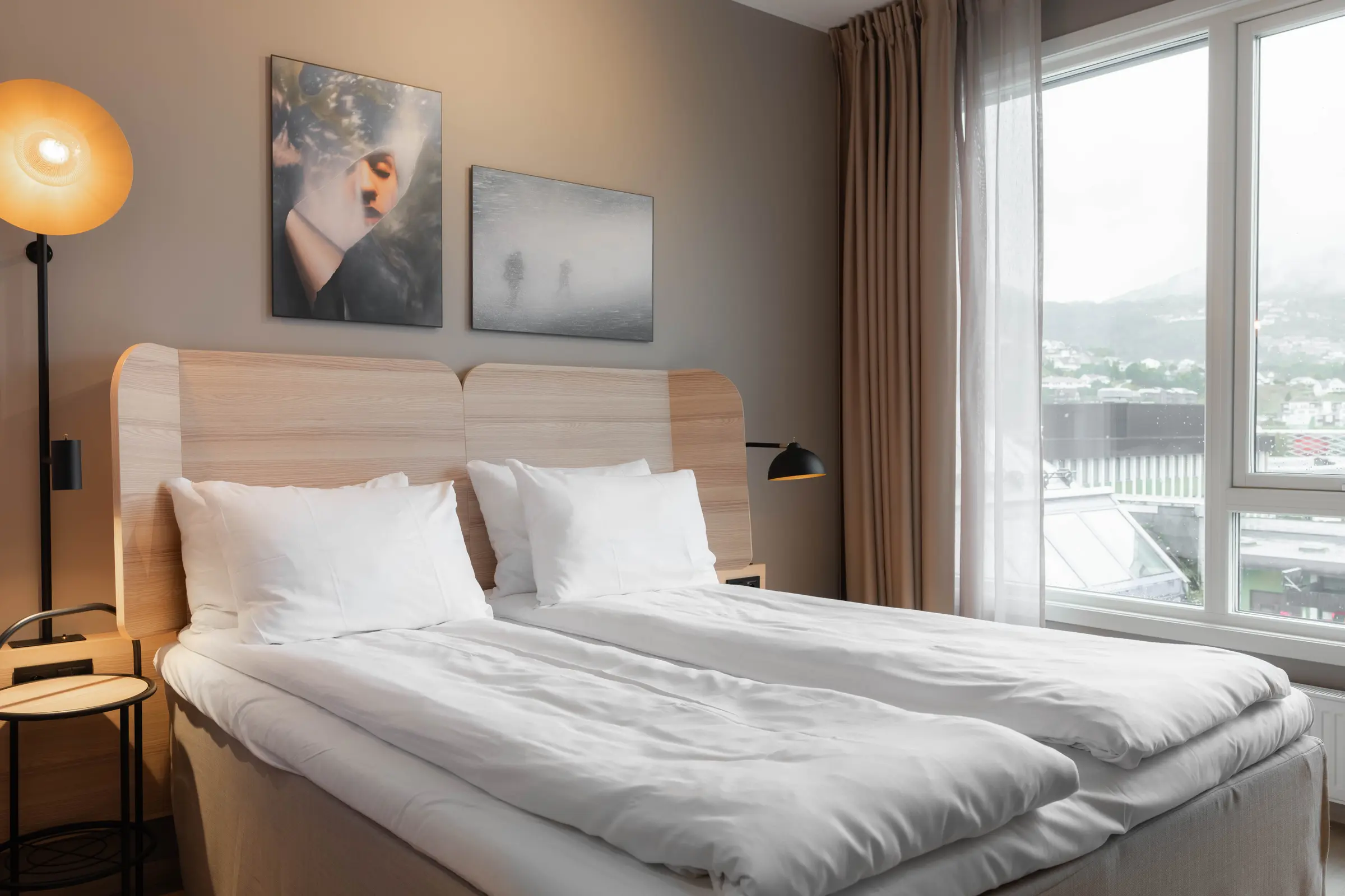 queen room at scandic sunnfjord in forde norway