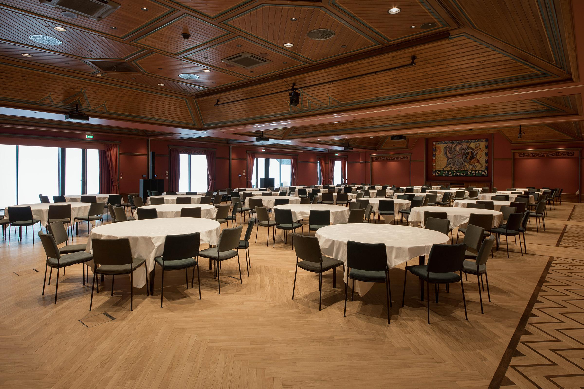 Meetingraum im Scandic Holmenkollen Park in Oslo, Norwegen