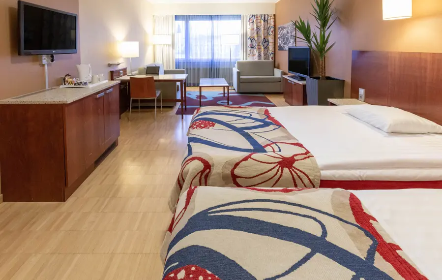 Superior Plus room