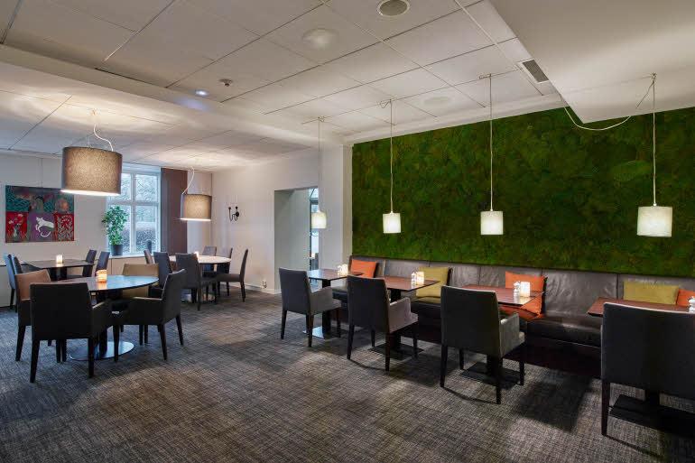 restaurant at scandic hallandia in halmstad